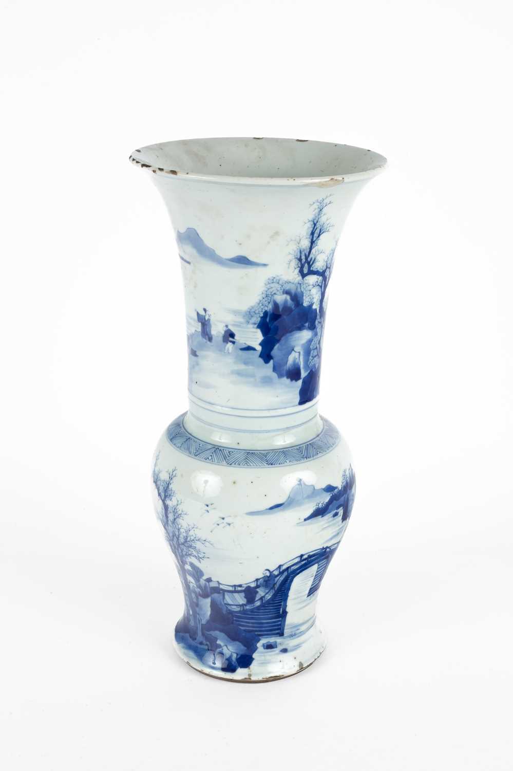 A Chinese blue and white Yen Yen vase - Image 4 of 14