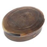 A Queen Anne horn snuff box and cover