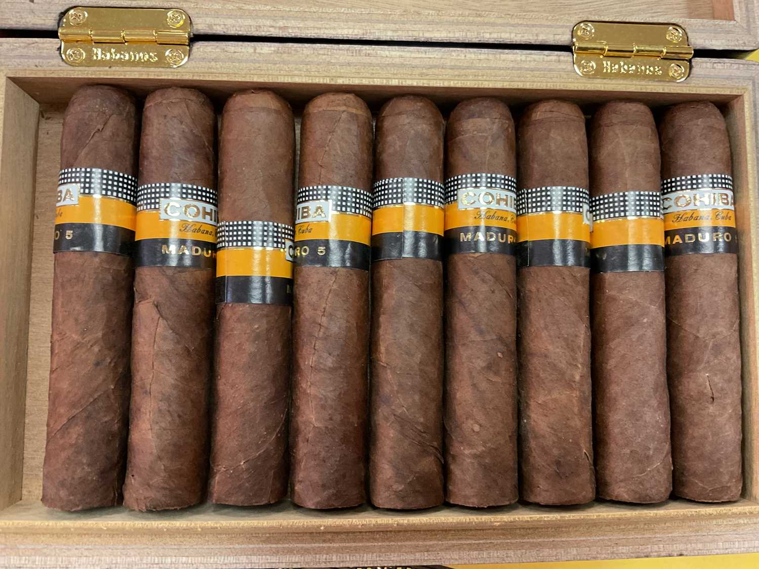 Cigars: Cohiba - Image 5 of 7