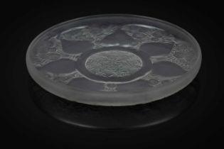 A Lalique Coupe pattern dish
