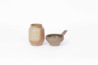 A Leach pottery standard ware,