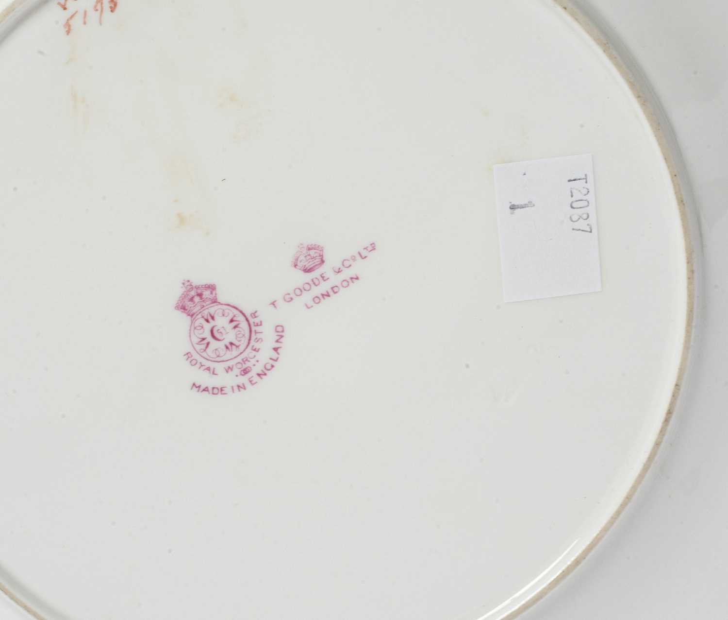 Four English decorative plates - Image 2 of 5
