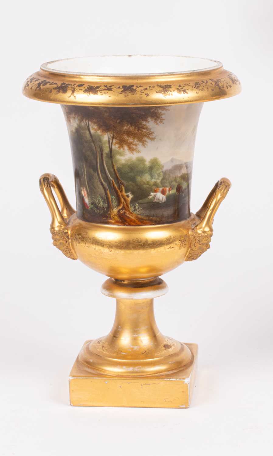 A pair of Paris porcelain campana-shaped vases - Image 9 of 14