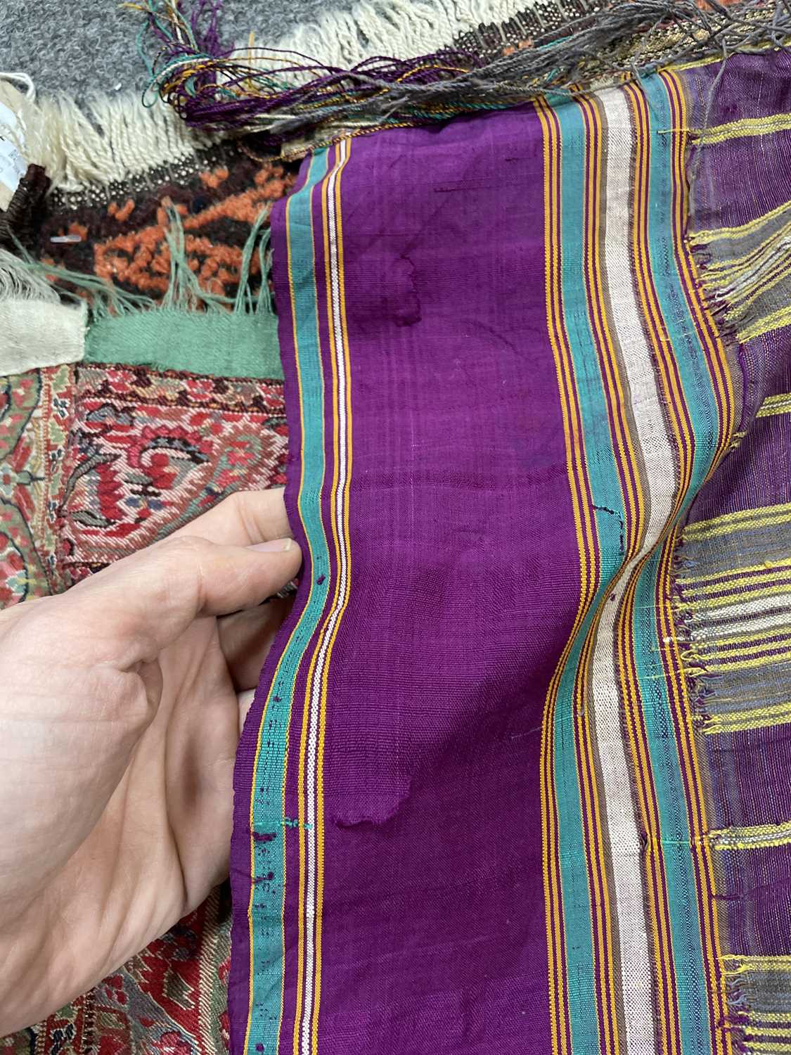 A Kashmir shawl - Image 19 of 20
