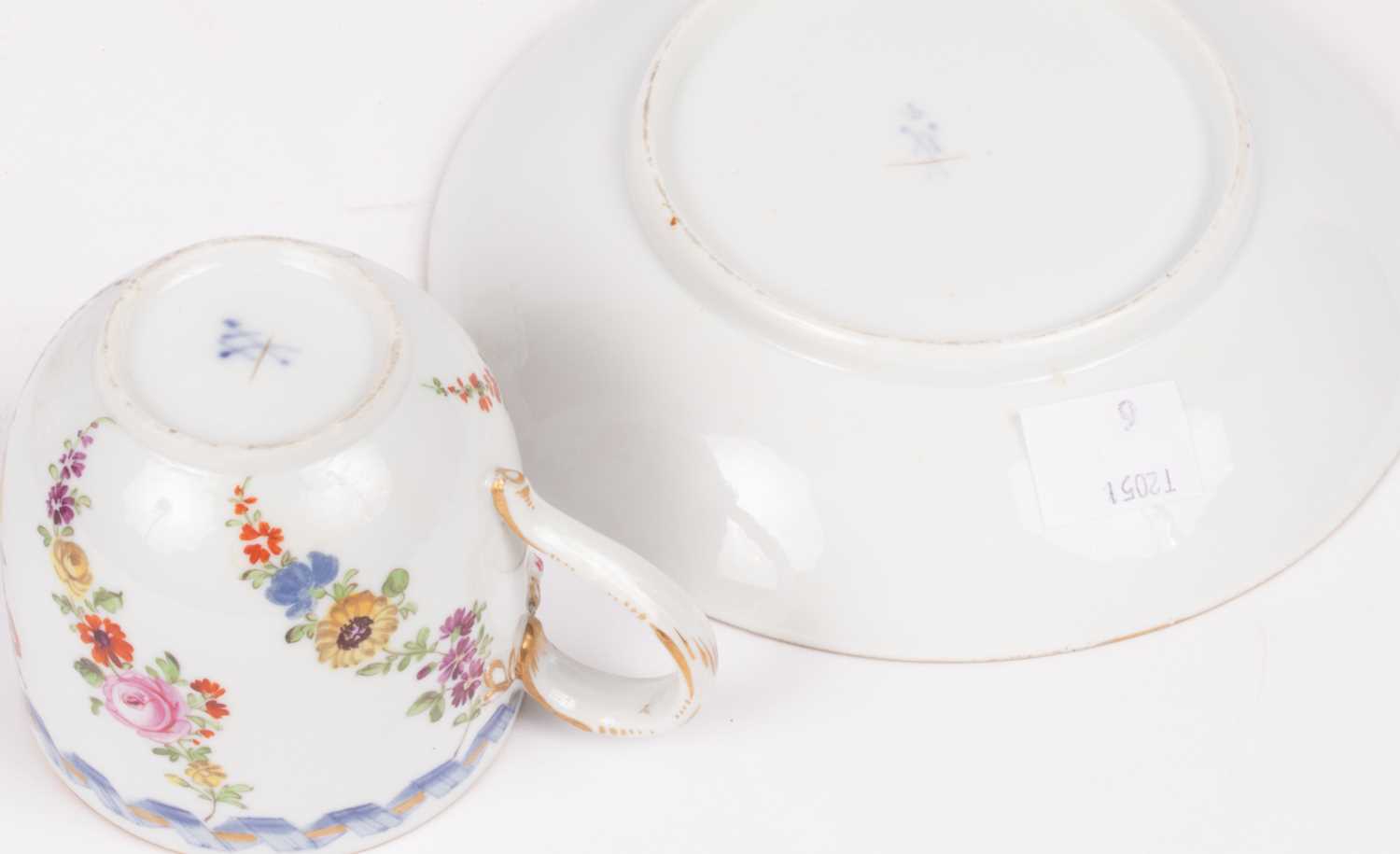 Three Meissen cups and saucers - Image 3 of 5