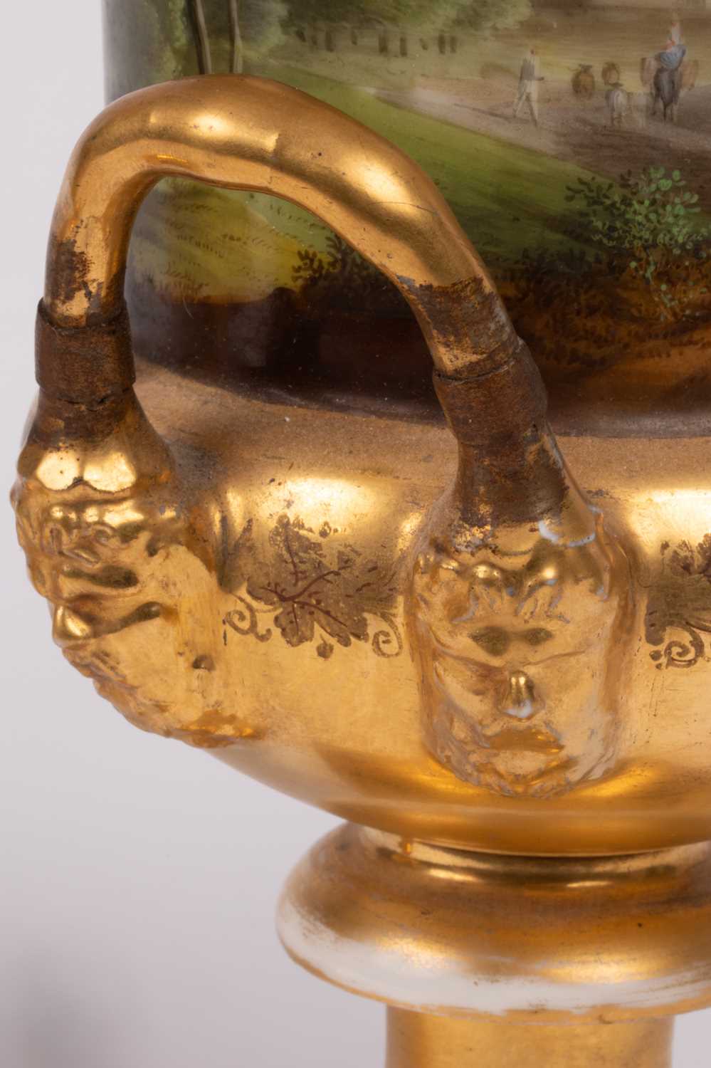 A pair of Paris porcelain campana-shaped vases - Image 4 of 14
