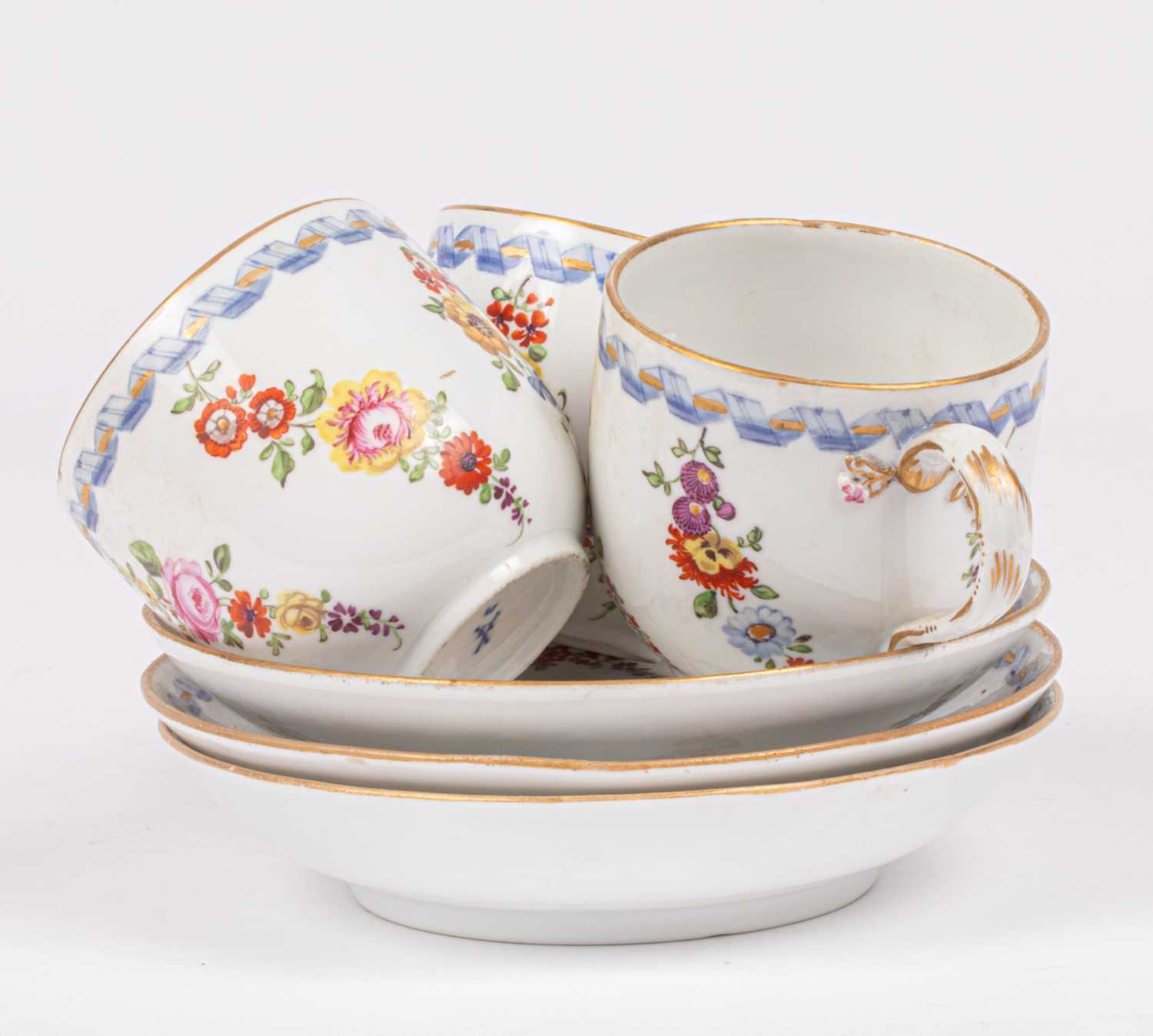 Three Meissen cups and saucers - Image 2 of 5