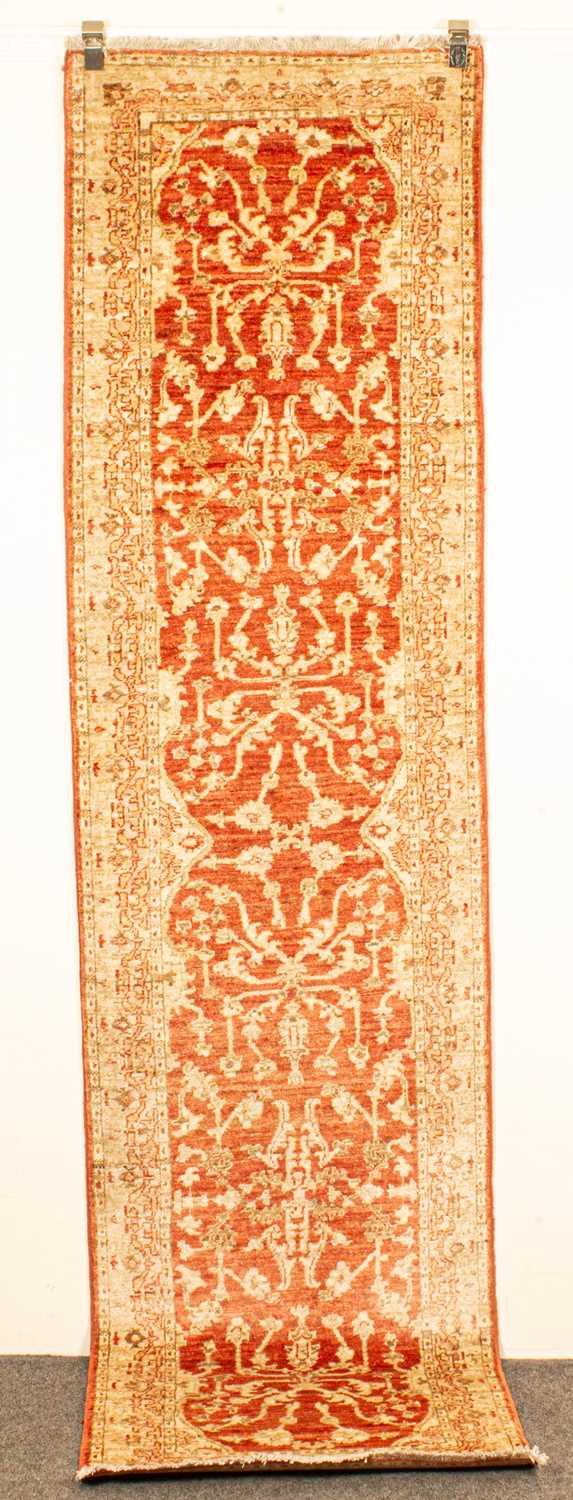 A narrow Ziegler design runner