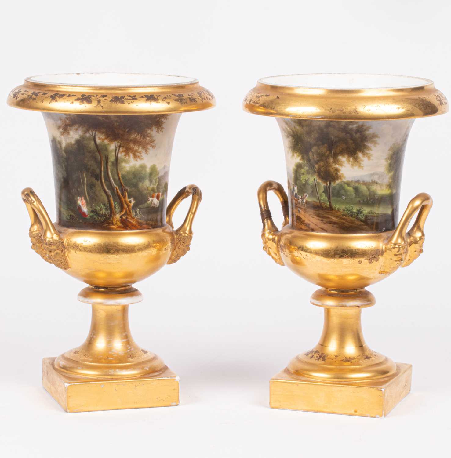 A pair of Paris porcelain campana-shaped vases - Image 2 of 14