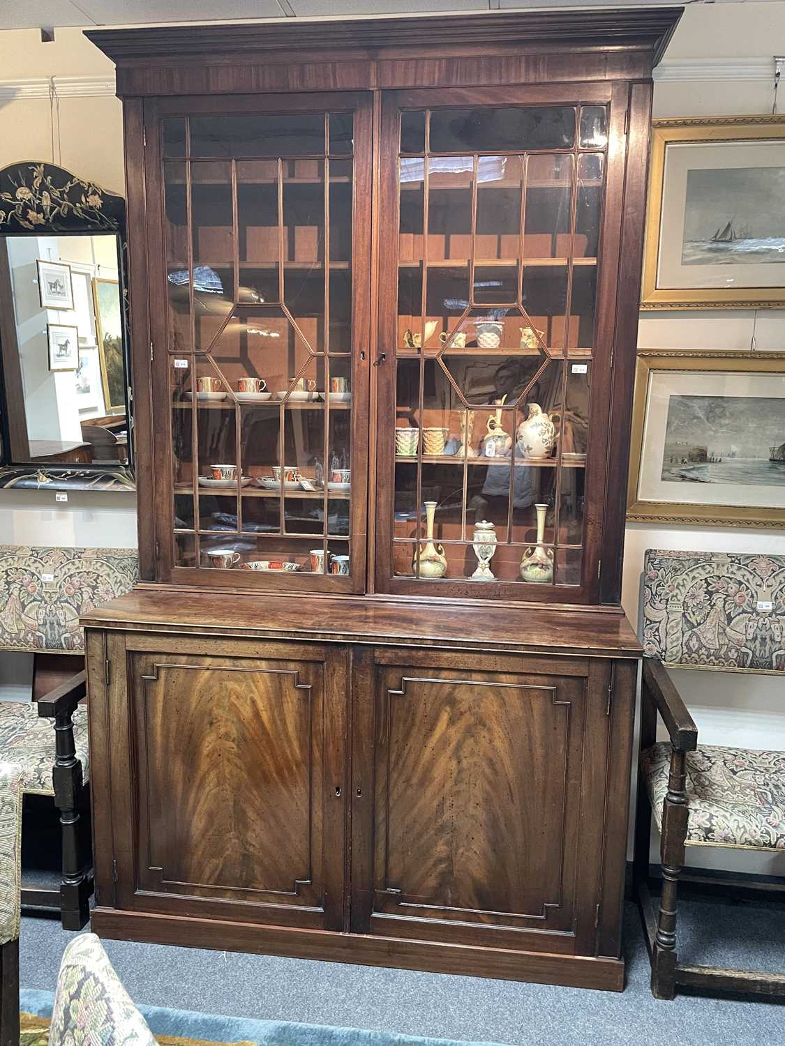 A George IV mahogany bookcase - Image 8 of 15