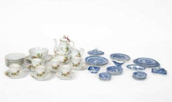 A doll's blue and white pearlware dinner service