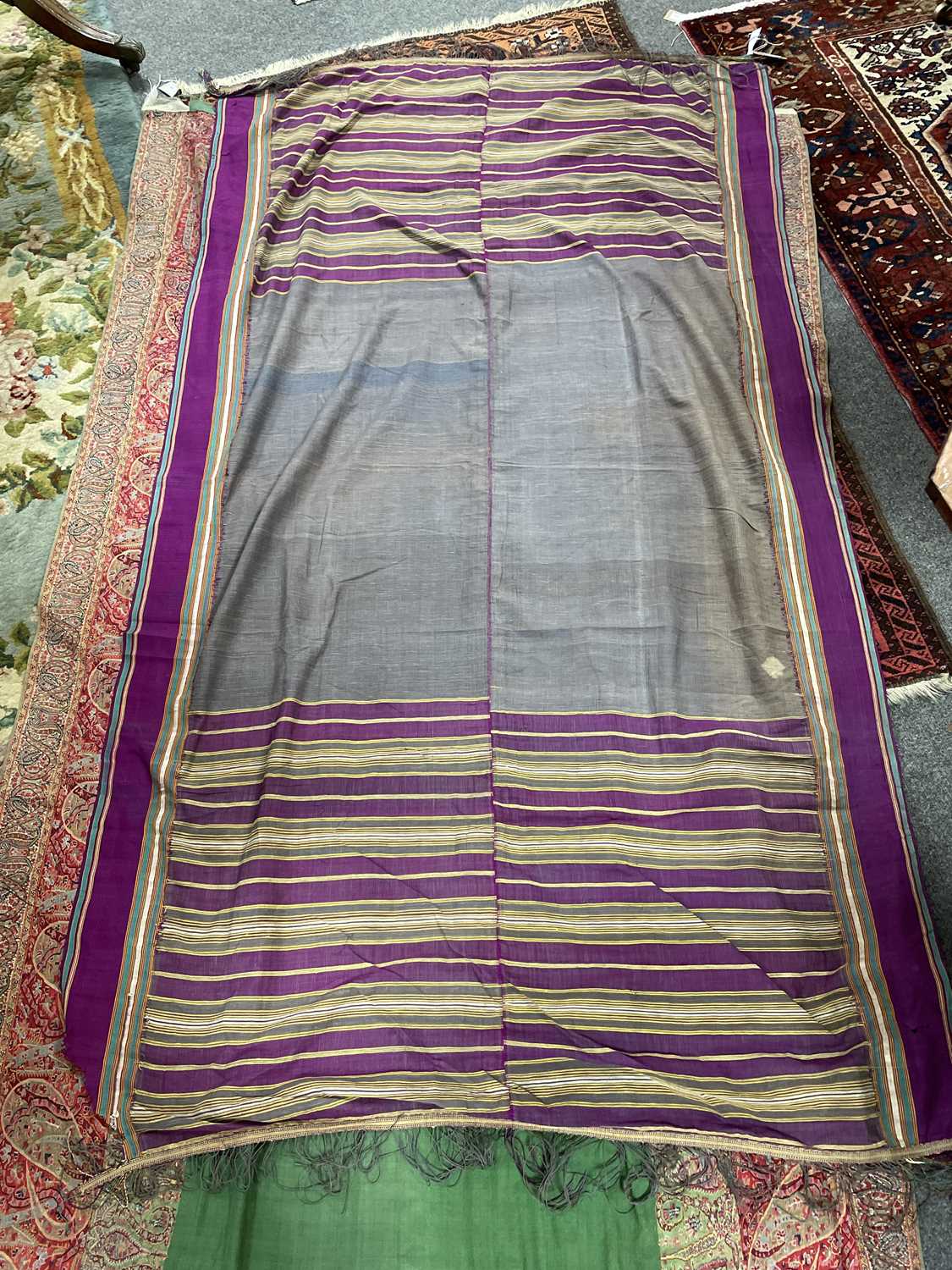 A Kashmir shawl - Image 17 of 20