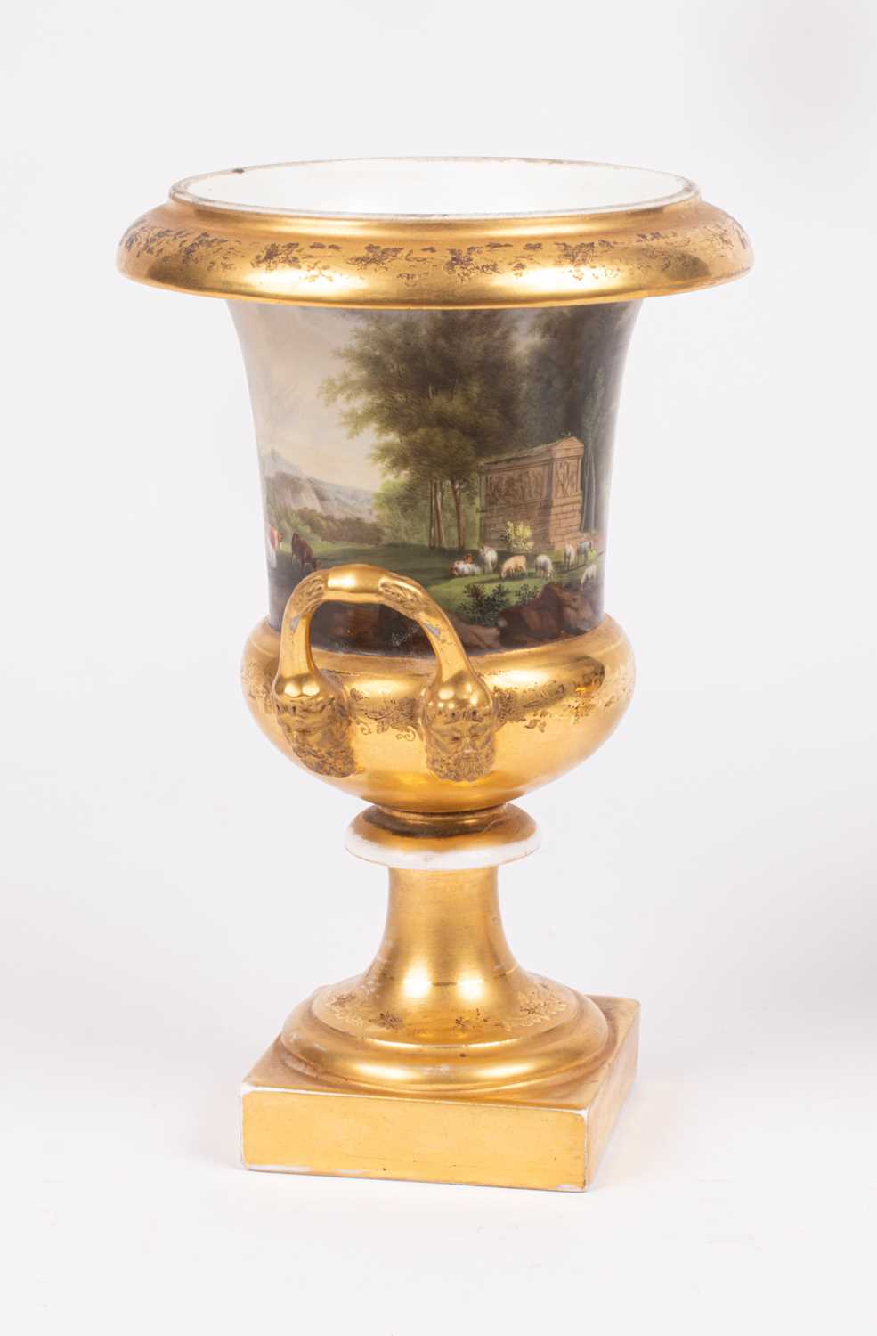 A pair of Paris porcelain campana-shaped vases - Image 7 of 14