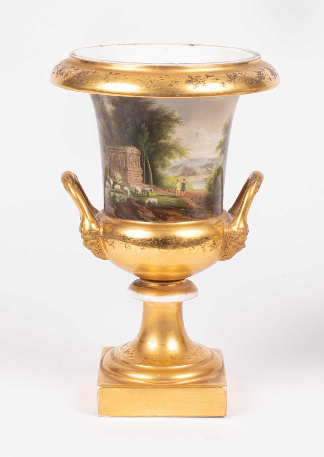 A pair of Paris porcelain campana-shaped vases - Bild 10 aus 14