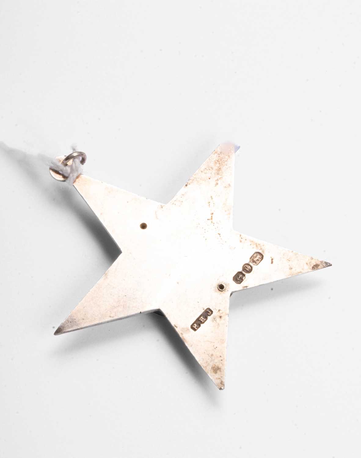 The Emin Relief Star - Image 2 of 2