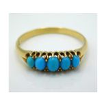 An antique 18ct gold ring set with turquoise, 3.6g