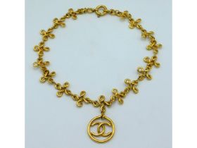 A 1993 Chanel 24ct gold plated infinity necklace w