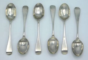 A set of six, 1906 Edwardian London silver teaspoons by Wakely & Wheeler, 130mm long, approx. 110g