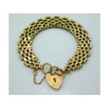 A 9ct gold gate style bracelet, 16.5g, 7in long
