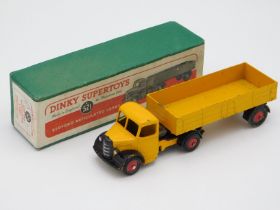 A boxed Dinky Supertoys 521 Bedford Articulated Lo