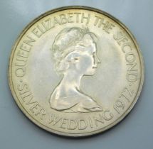 A 1972 silver wedding Bailiwick of Guernsey QEII s