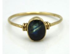 A 9ct gold ring set with sapphire, 1.1g, size M