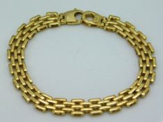 A robust 9ct gold gate style bracelet, 188mm long,