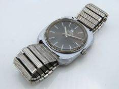 A vintage gents Tissot wristwatch, running order,