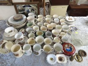 A quantity of Royal commemorative ware