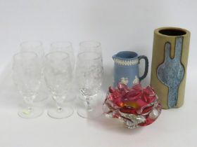 A set of six decorative ale glasses twinned with a