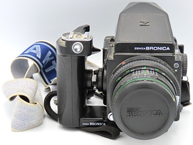 A Zenza Bronika ETRS 120 medium format SLR camera,