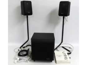 An Infinity speaker set comprising a Subwoofer SSW