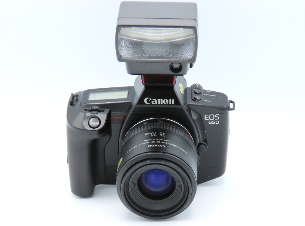 A Canon EOS 650 35mm film camera & manual with Can