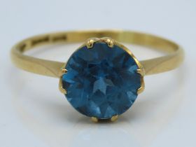 A Swedish 18ct gold ring set with zircon, 2.7g, st