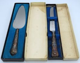 A boxed Kings pattern sliver handled cake knife &