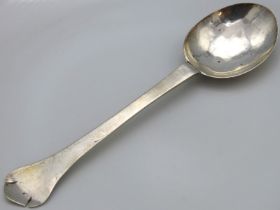 A 17thC. silver trefid spoon, inscribed AP & IL 16