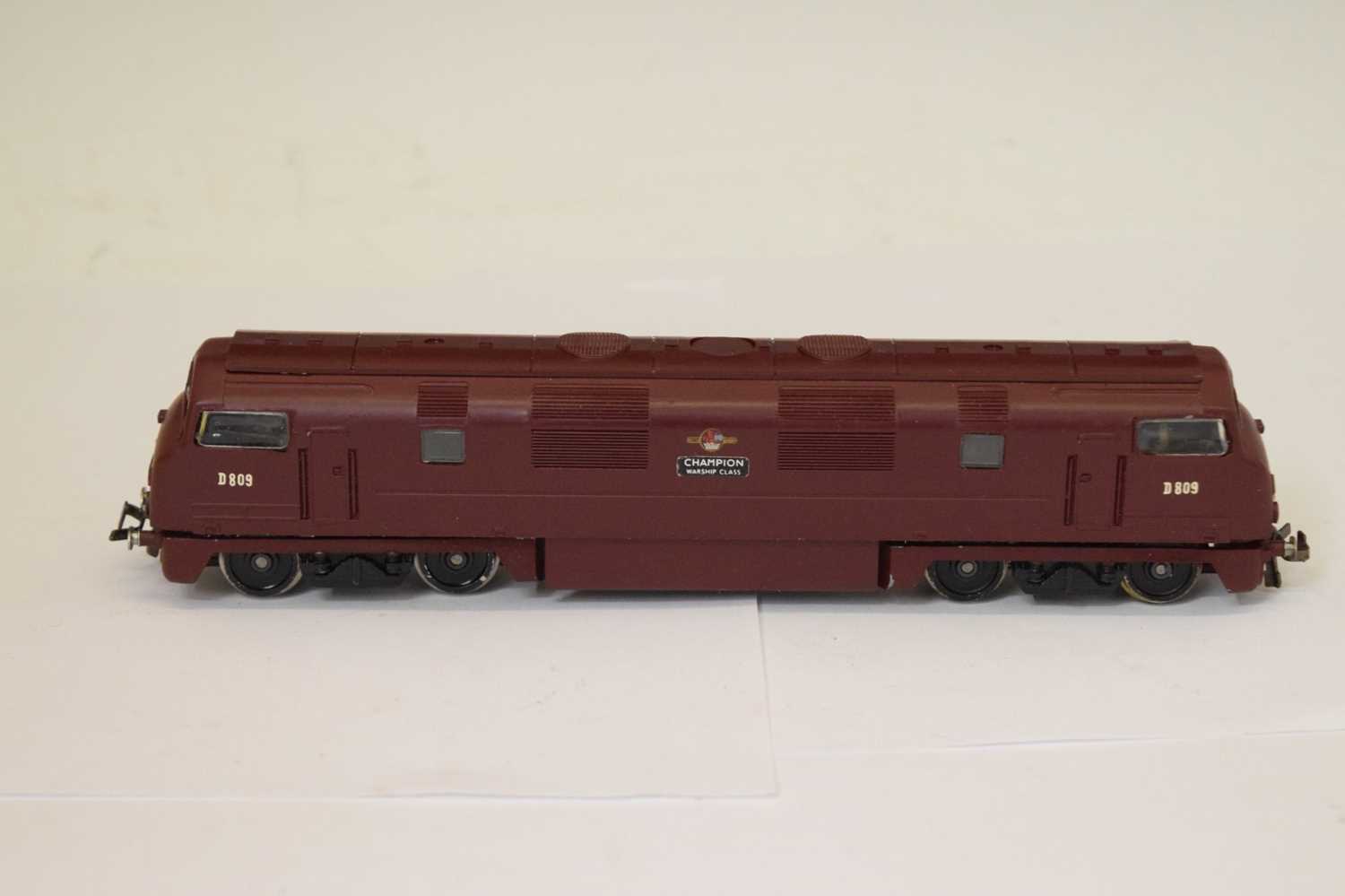 Trix Trains - Boxed 00 gauge railway trainset 'Champion' Warship Class locomotive - Image 2 of 7