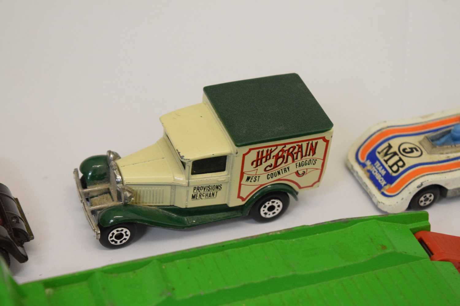 Collection of loose diecast model vehicles - Image 7 of 11
