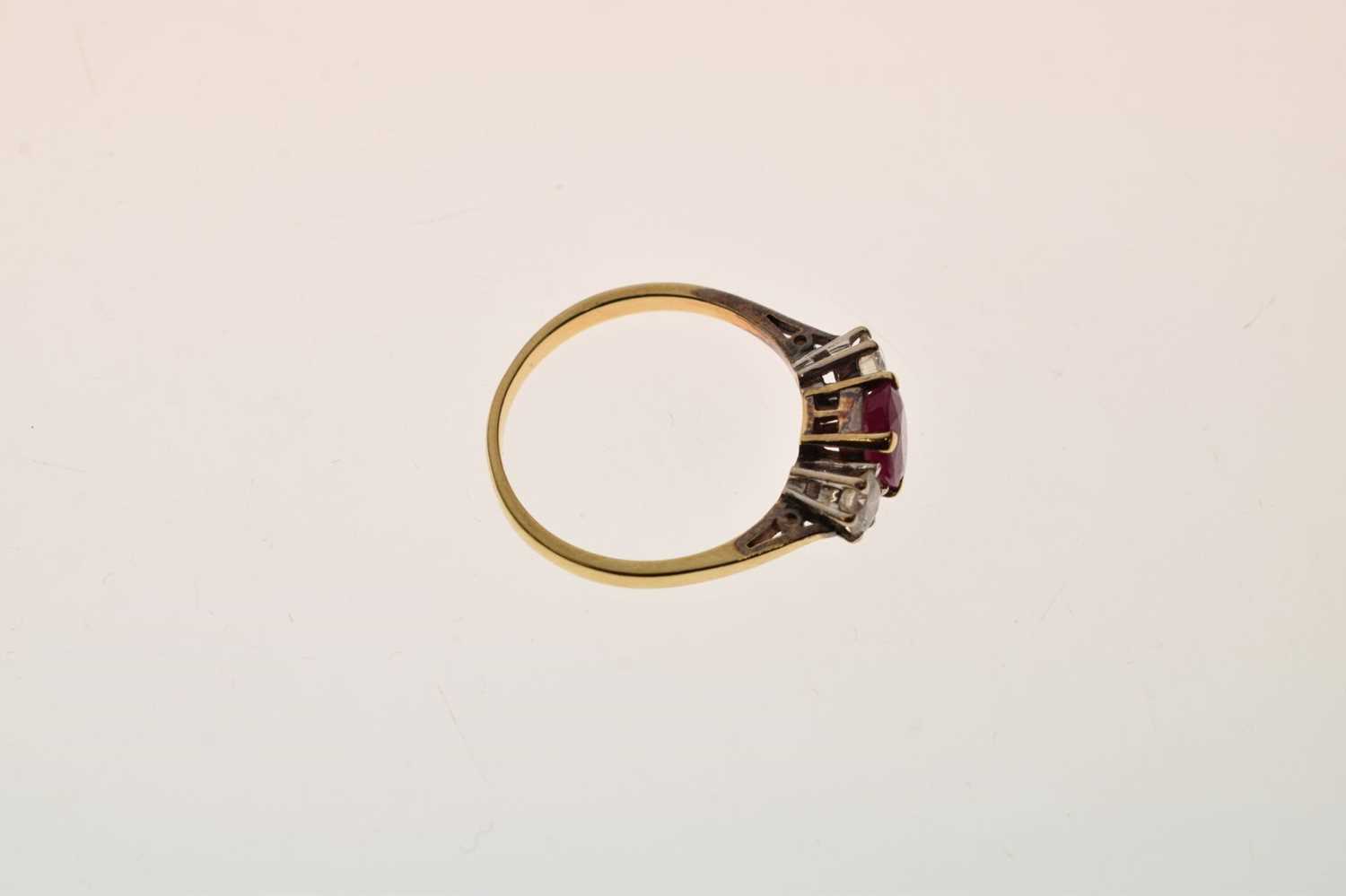 18ct gold, ruby and diamond three-stone ring - Image 6 of 7