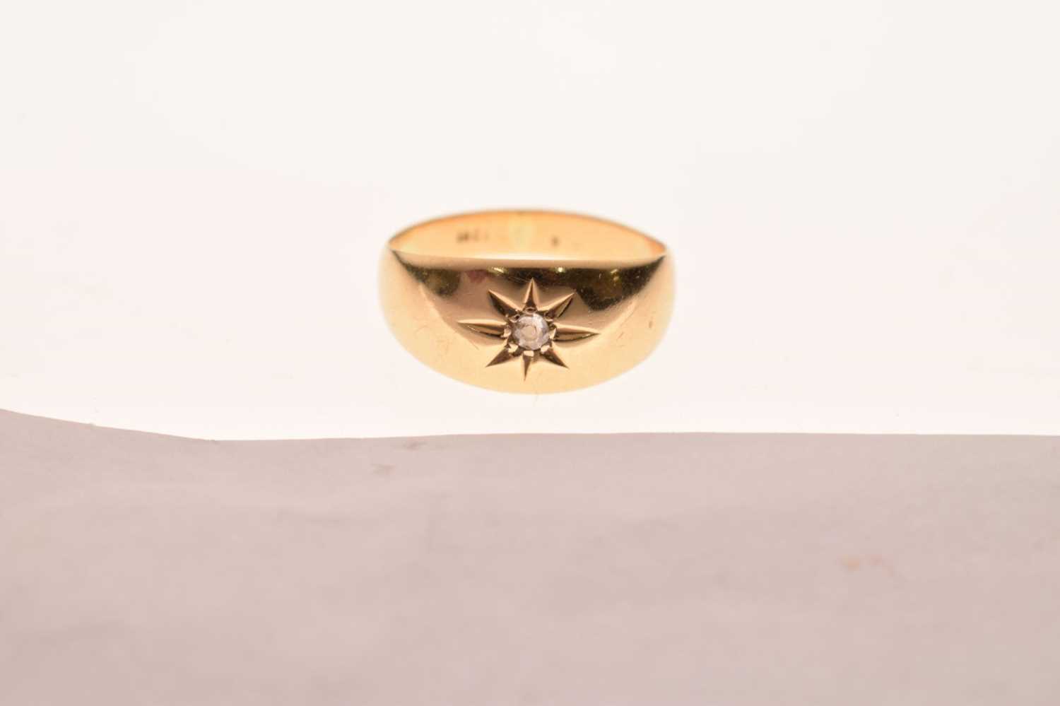 Single old cut diamond gypsy set ring - Image 7 of 7