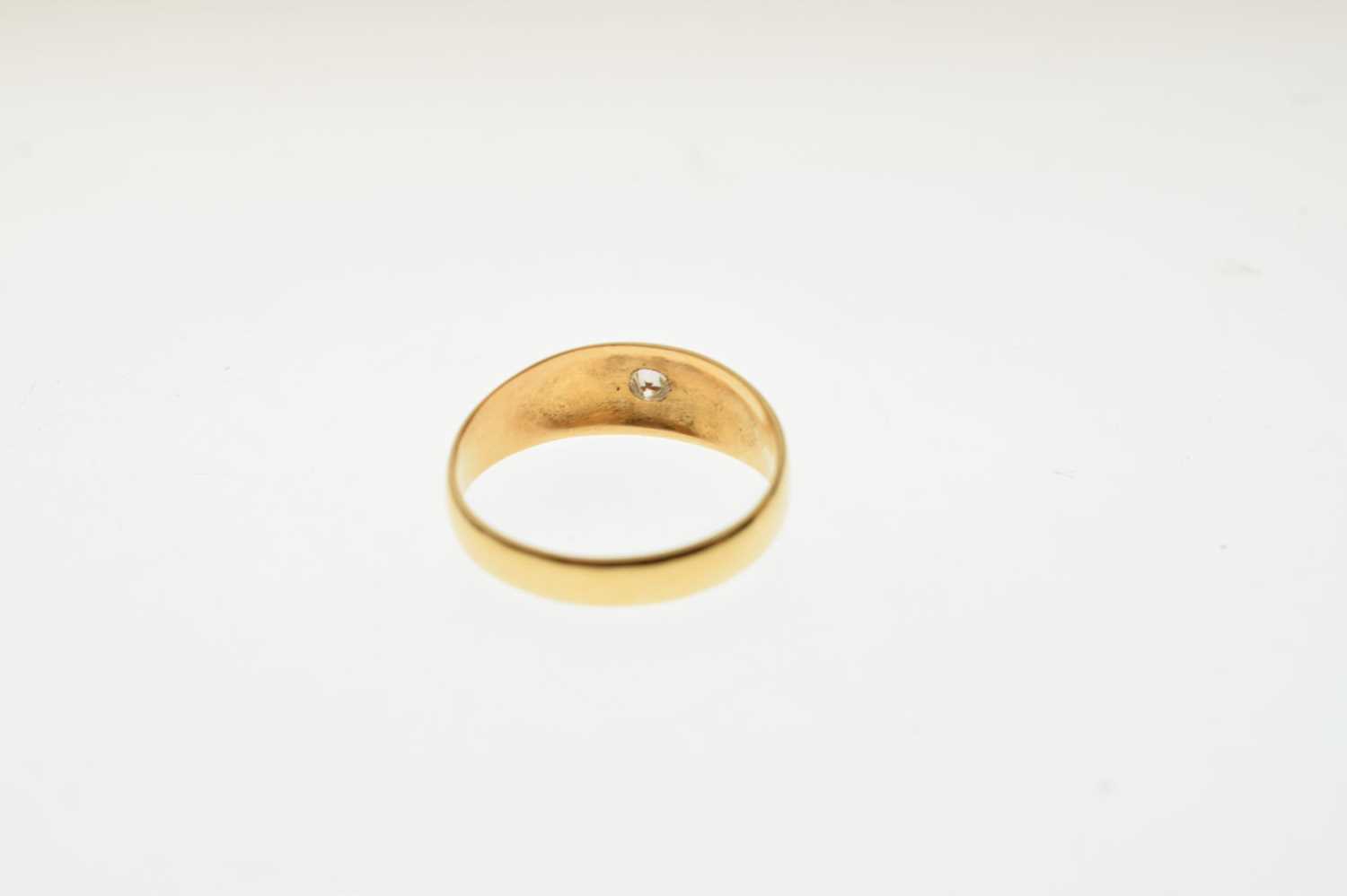 Late Victorian 22ct gold gypsy set diamond ring - Image 4 of 7