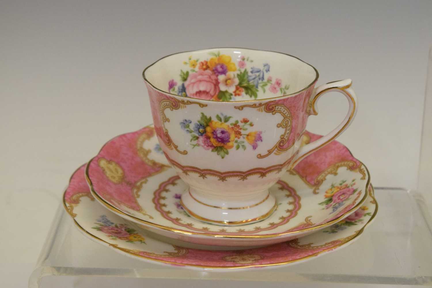 Royal Albert Lady Carlyle six person tea set - Image 6 of 9