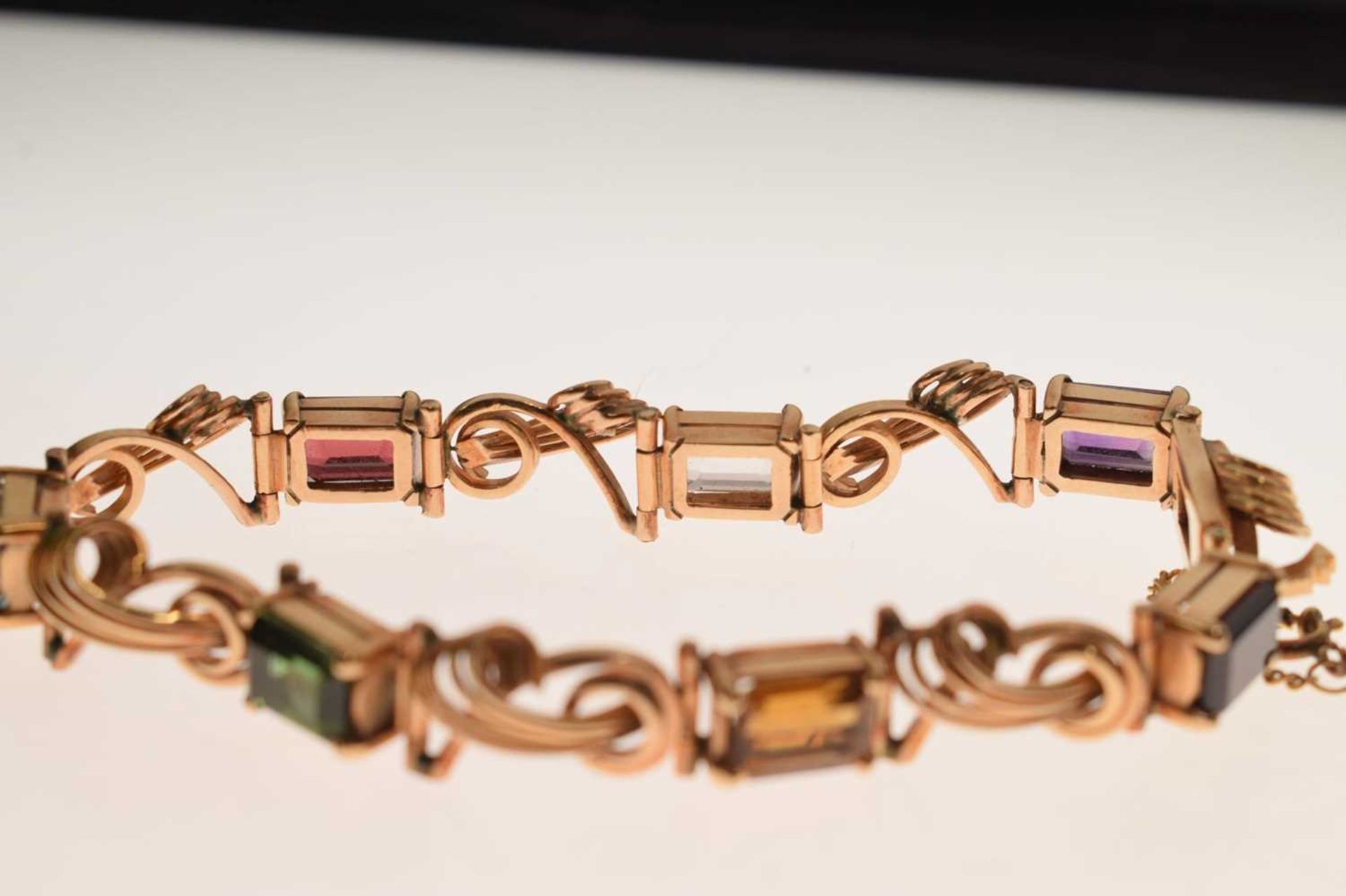 Multi-gem set 18ct gold bracelet - Image 8 of 12