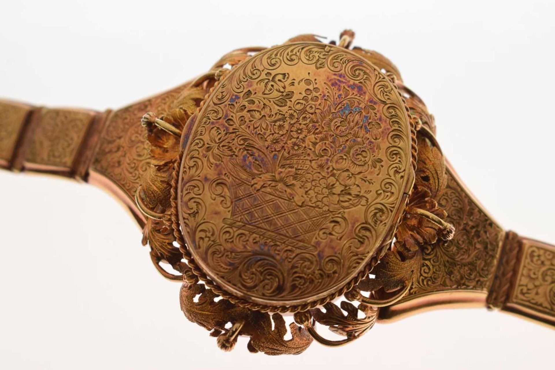 19th century yellow metal panel locket bracelet - Image 3 of 9