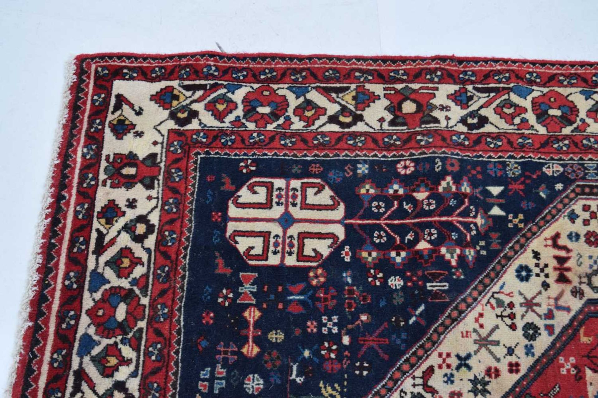 South West Persian Abadeh carpet - Image 4 of 12