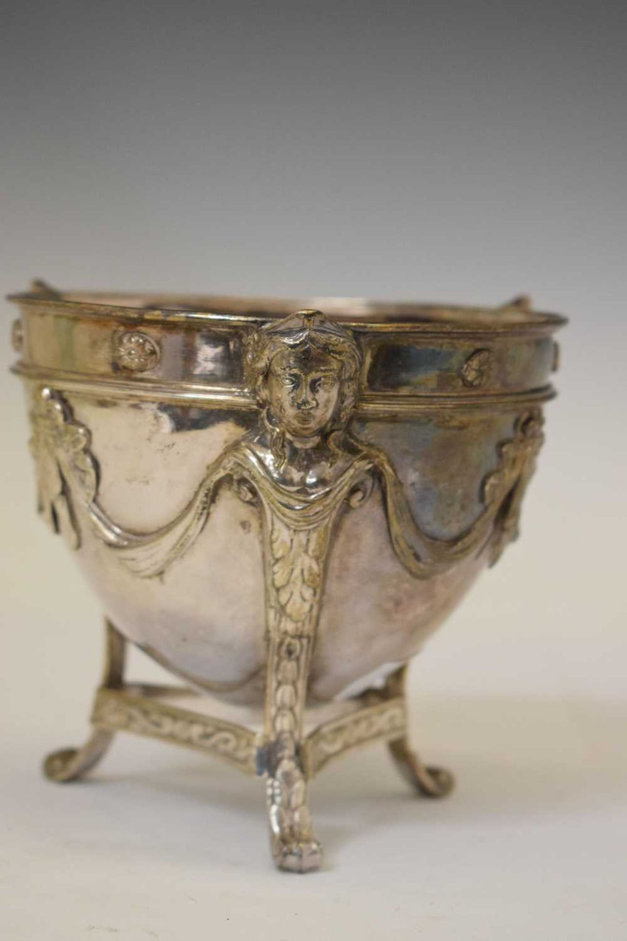 George III silver footed bowl with neo-classical decoration - Image 4 of 11