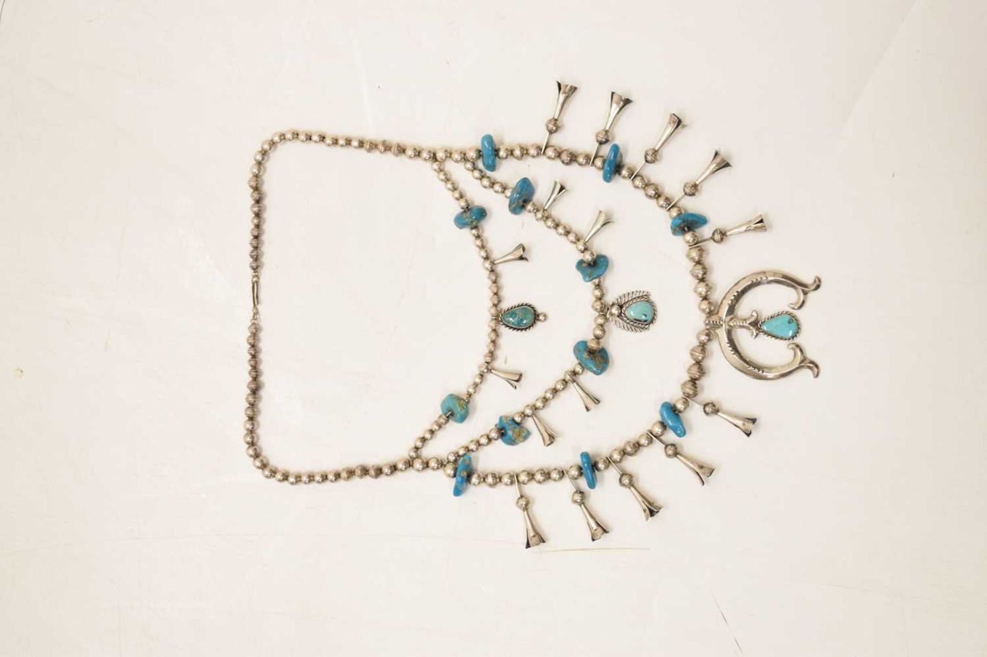 Turquoise silver three-tier Navajo necklace - Image 17 of 17