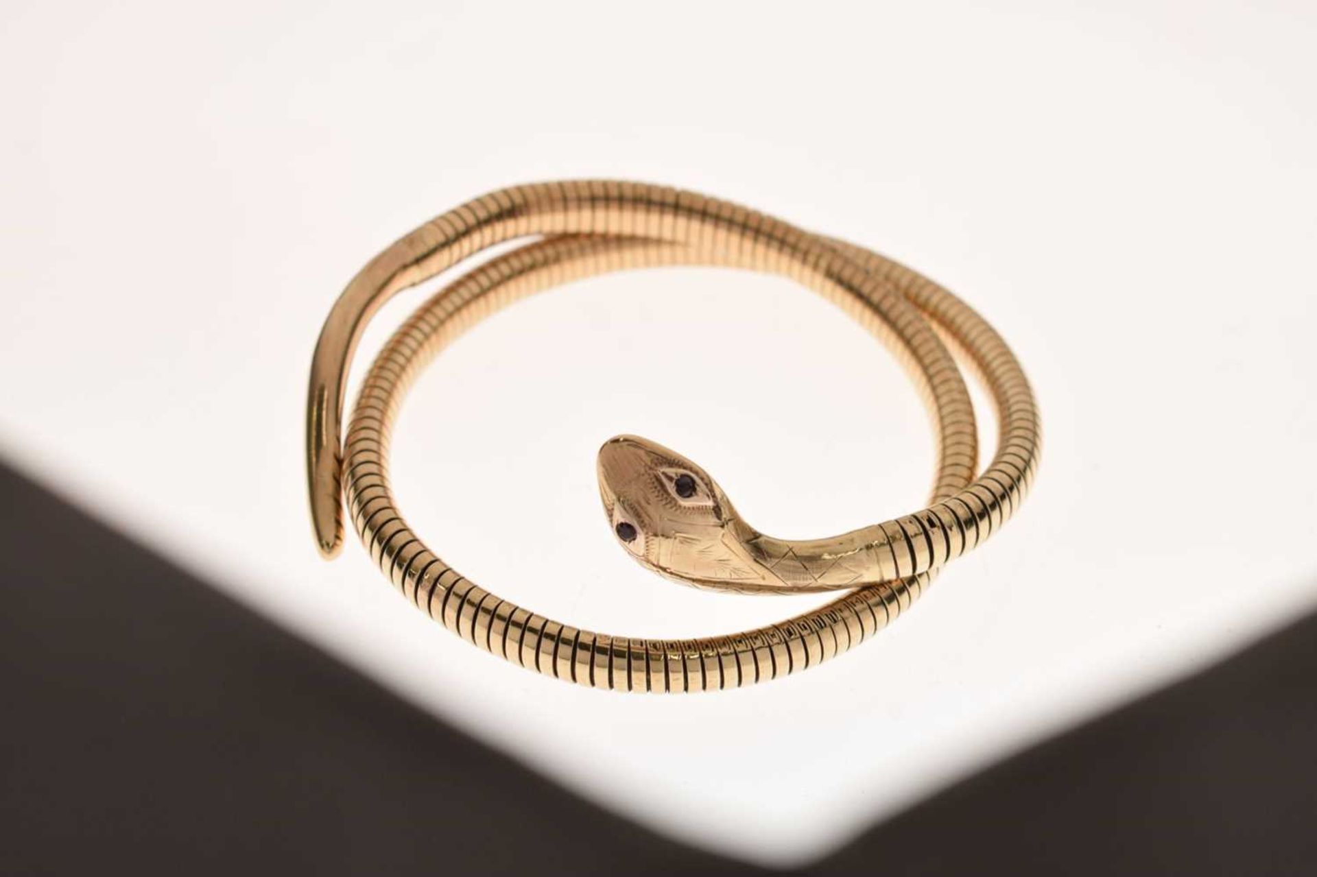 9ct gold and steel spring snake bracelet - Image 8 of 8