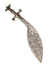 Indian-style kukri bladed knife