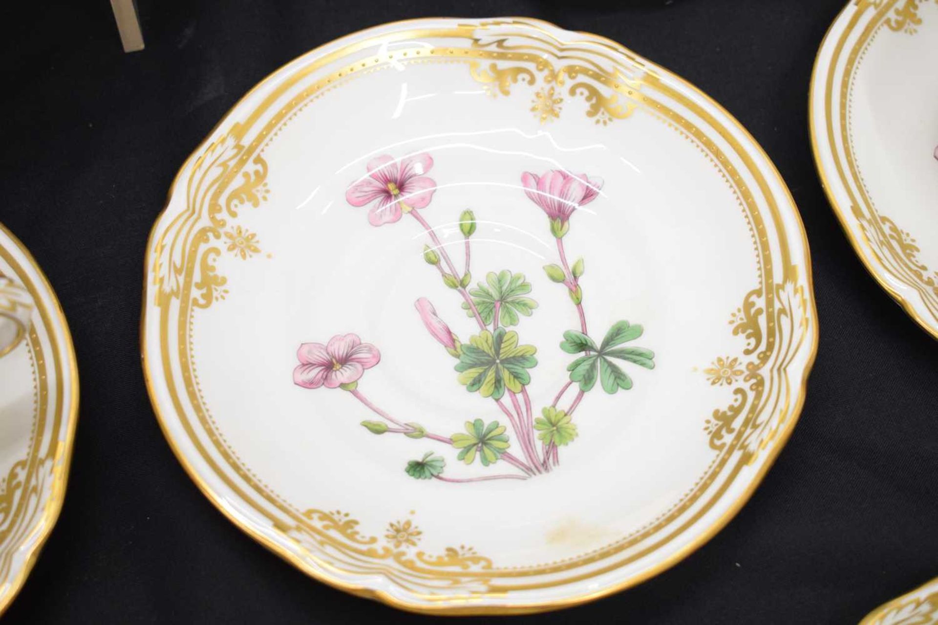Extensive collection of Spode ‘Stafford Flowers’ dinner and tea wares - Image 12 of 17